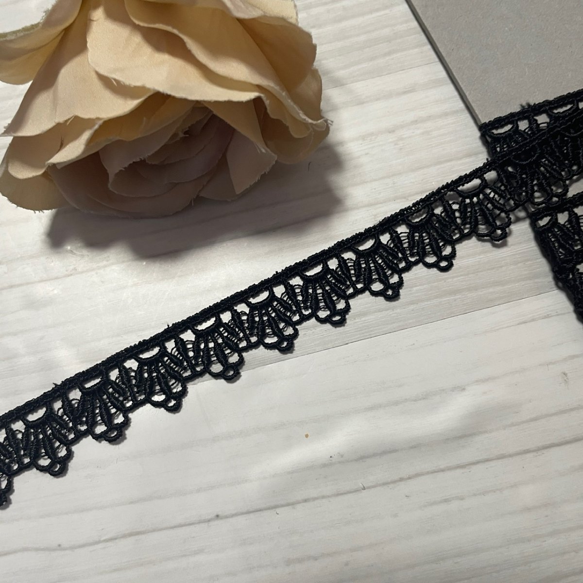 画像5: 【1点限り】ケミカルレース　きれいなスカラ　ブラック　幅1.7ｃm　5ｍ　日本製 (5)