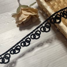 画像1: 【1点限り】ケミカルレース　まる3個柄　ブラック　幅2.3ｃm　5ｍ　日本製 (1)