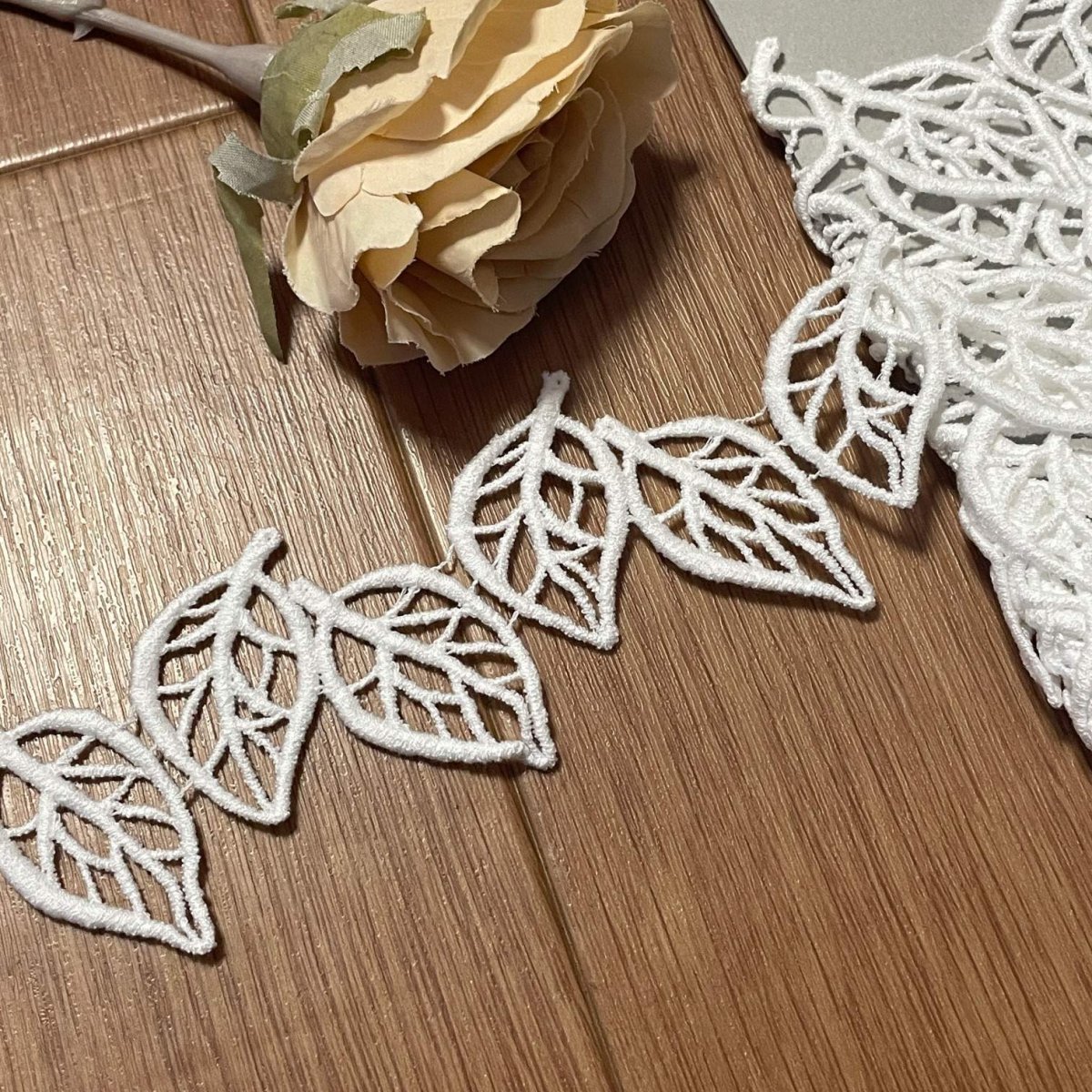 画像5: 【安心の日本製】ケミカルレース　コットンオフホワイト　幅4.5cm　1ｍ　ツインの葉っぱリーフ柄 (5)