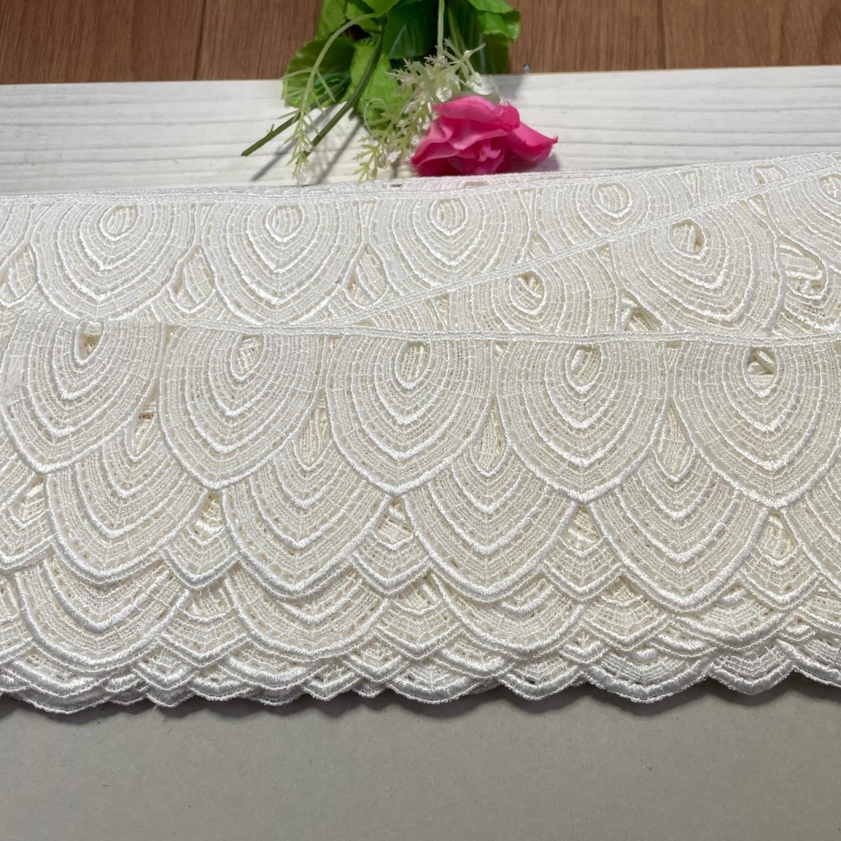 画像7: 【高品質な日本製】ケミカルレース　ダブルスカラ柄　オフホワイト　幅7.8ｃm (7)