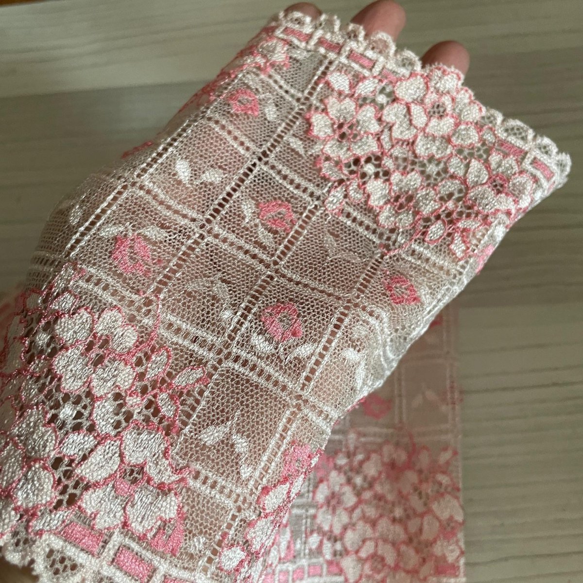 画像14: 【クリックポスト送料無料】上品なピンク系ラッセルストレッチレース１m×５点高品質な日本製 (14)