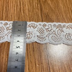 画像5: クリックポスト送料無料【日本製】20ｍ！幅4.1cm薔薇柄ラッセルストレッチレース　オフホワイト (5)