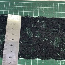 画像3: 幅8.2cm美しいラッセルストレッチレース　黒　日本製　 (3)