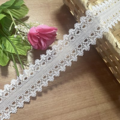 画像3: 【繊細な日本製】ラッセルレース　ホワイト　幅3.7cm大人気リボン通し両山レース　5ｍ