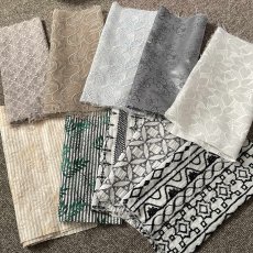 画像1: 【送料無料】　刺繍レース生地　10柄 (1)