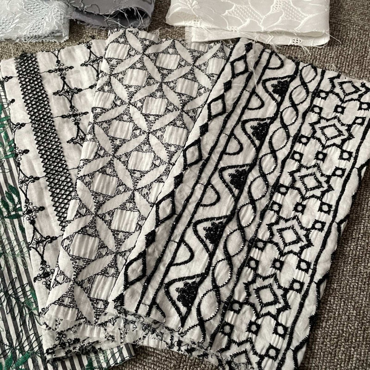 画像5: 【送料無料】　刺繍レース生地　10柄 (5)