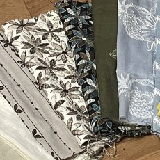 画像8: 【送料無料】　刺繍レース生地　10柄　黄色うろこ柄 (8)