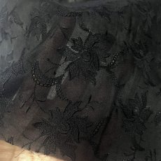 画像4: 【日本製】刺繍レース生地　約25cm×約100cm　薔薇刺繍レース　ブラック (4)