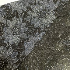 画像3: 【日本製】刺繍レース生地　約25cm×約100cm　花柄刺繍レース　ネイビーラメ (3)