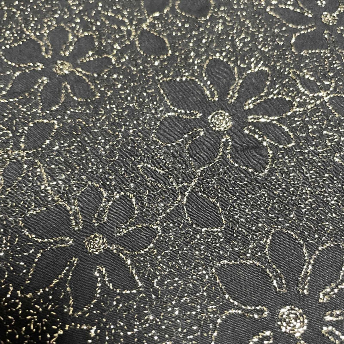 画像3: 【日本製】刺繍レース生地　約25cm×約100cm　ラメ花柄刺繍レース　 (3)