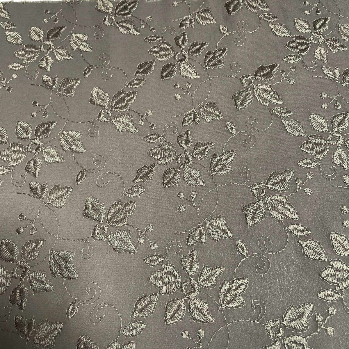 画像3: 【日本製】刺繍レース生地　約25cm×約48cm　葉っぱ柄　ダークブラウン　ジョーゼット (3)