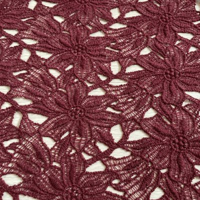 画像3: 刺繍レース生地　約29cm×約40cm　4枚組　大胆な花柄刺繍レース　ワインレッド
