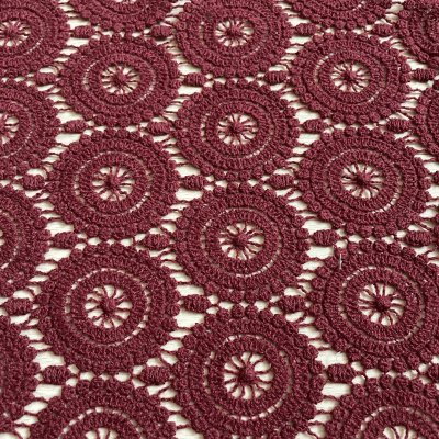 画像2: 刺繍レース生地　約29cm×約40cm　4枚組　大胆な花柄刺繍レース　ワインレッド