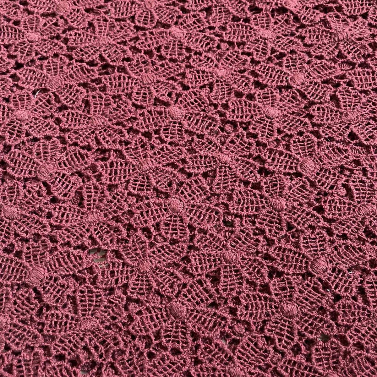 画像6: 刺繍レース生地　約29cm×約40cm　4枚組　大胆な花柄刺繍レース　ワインレッド (6)