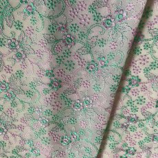 画像1: 【日本製】刺繍レース生地　約25cm×約40cm　可愛い春花柄刺繍レース　ピンクグリーン (1)