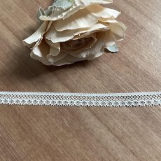 画像4: リバーレース　オフホワイト　3歳で美しいデザイン　幅1cm　1m (4)
