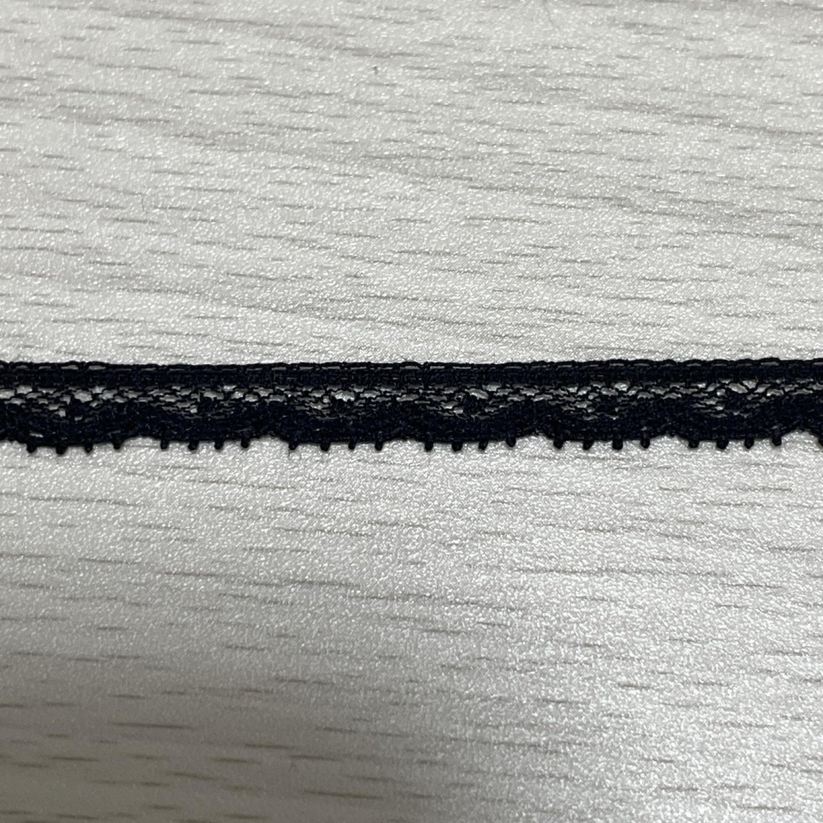 画像4: フランス製綿リバーレース　ブラック　幅0.7ｃｍ極細ドット柄１ｍ　 (4)