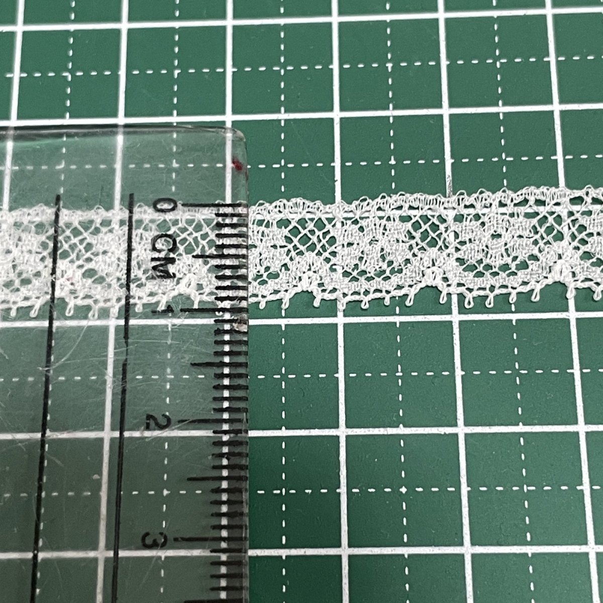 画像4: フランス製リバーレース　オフホワイト　幅1ｃｍ　可愛い小花柄１ｍ (4)