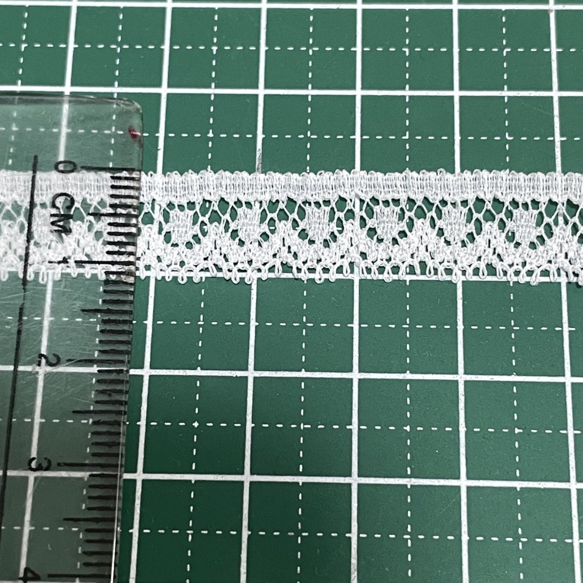 画像3: フランス製リバーレース　ホワイト　幅1.1ｃｍ繊細なスカラのドット柄１ｍ (3)