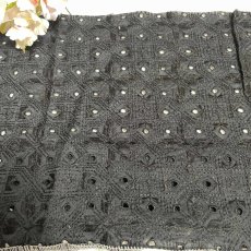 画像7: 【日本製】刺繍レース生地　計165cm　4枚組　きれいな刺繍レース　ブラック (7)