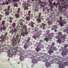 画像6: 【日本製】高貴な輝きのパープル・ケミカルフラワーレース幅45cm×1.2m (6)