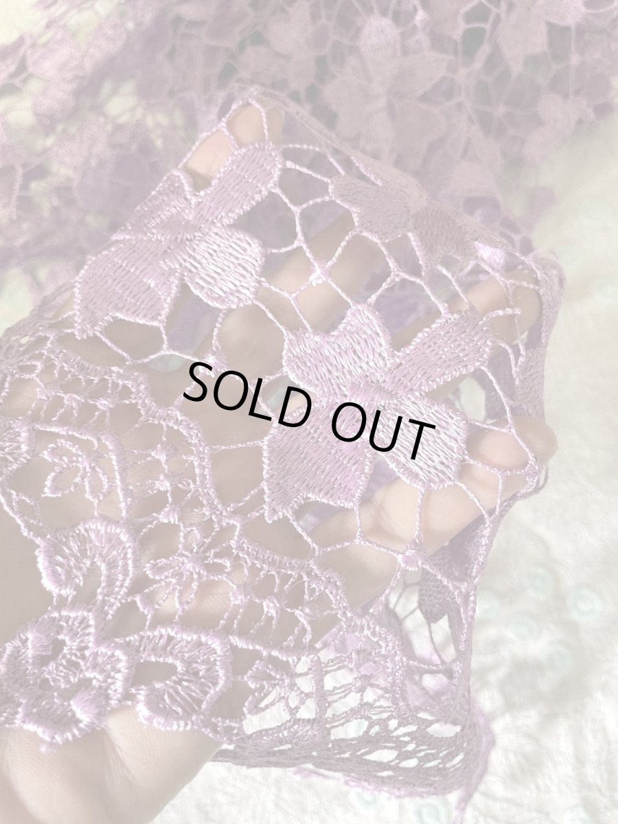 画像7: 【日本製】高貴な輝きのパープル・ケミカルフラワーレース幅45cm×1.2m (7)