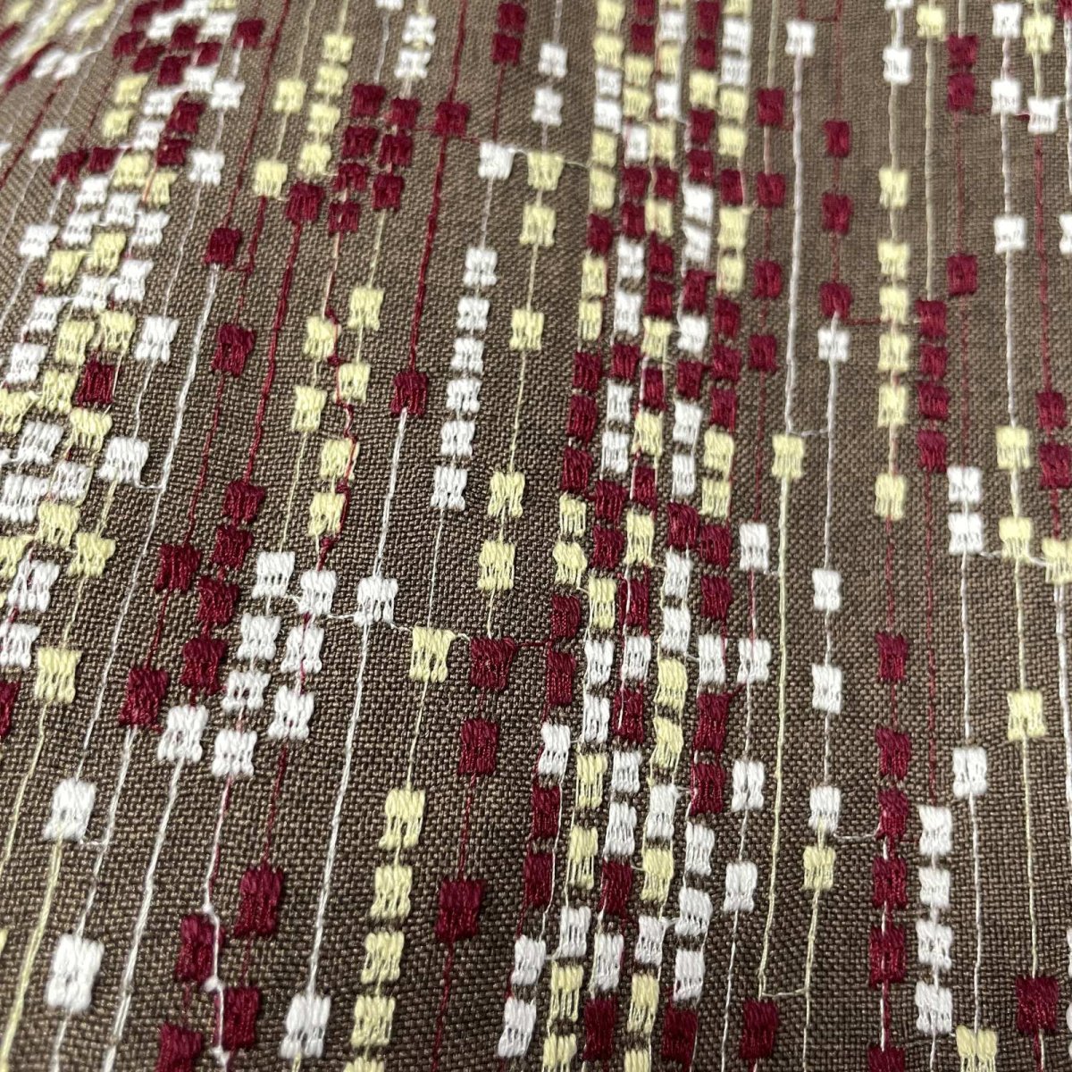 画像5: 【日本製】刺繍レース生地　約35cm×約1.3ｍ　カラフルドット柄ブラウン刺繍生地 (5)