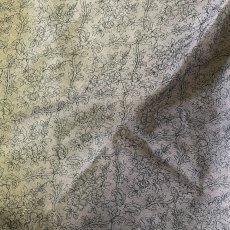 画像2: 刺繍レース生地　約50cm×約1.2cm　金ラメ入り、繊細な花柄刺しゅう　ブラウン (2)