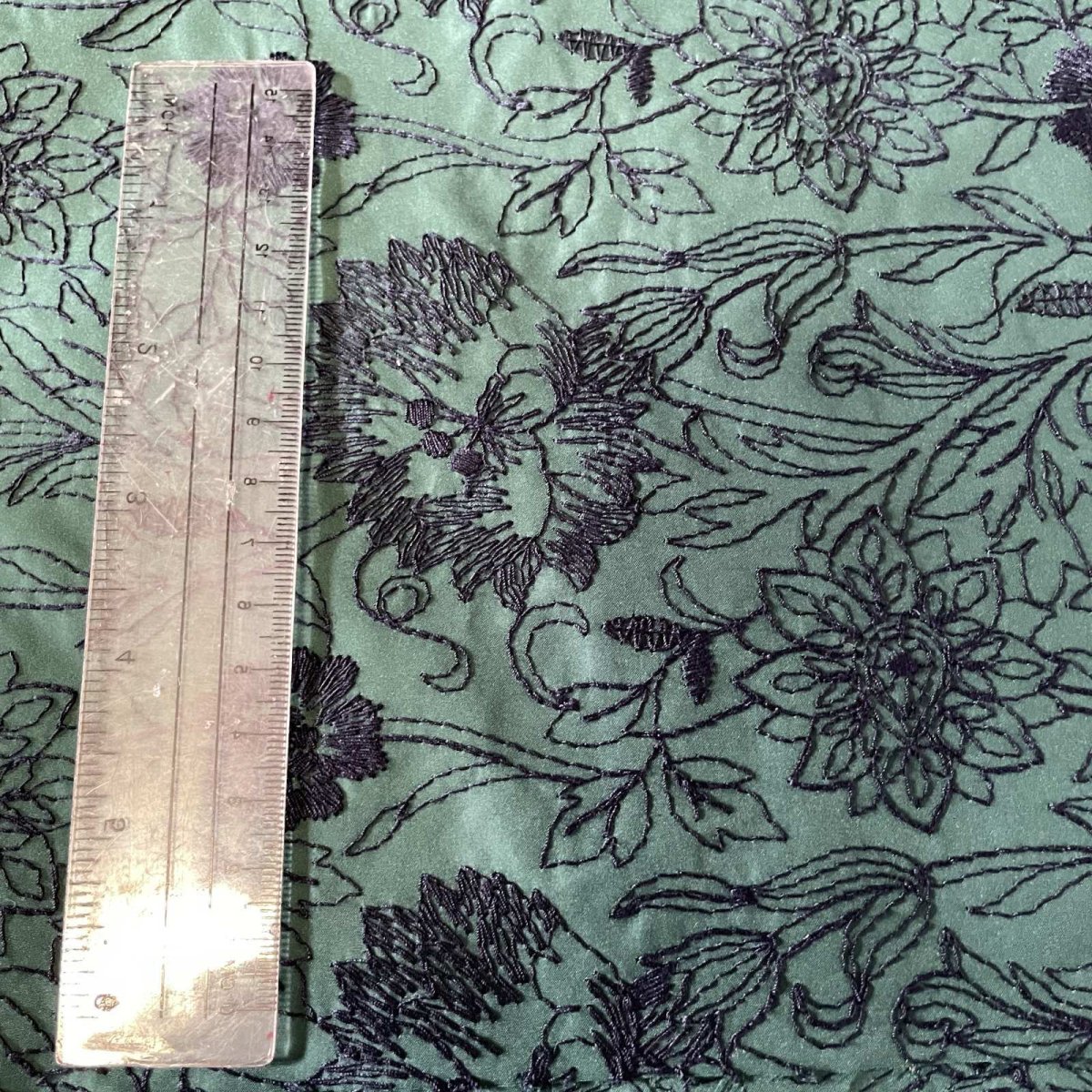 画像3: 【日本製】刺繍レース生地　約60cm×約1.2ｍ　緑の刺繍南国風ボタニカル刺繍生地 (3)