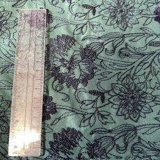 画像3: 【日本製】刺繍レース生地　約60cm×約1.2ｍ　緑の刺繍南国風ボタニカル刺繍生地 (3)