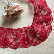 画像6: 【高品質な日本製】ラッセルフリルレース　レッド　幅6.7cm綺麗な薔薇柄　１ｍ (6)