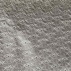 画像4: 【高品質な日本製】約幅110ｃｍ！広幅綿レース　小花柄オフホワイト　3.5m (4)