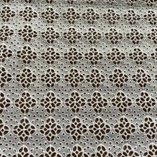 画像3: 【高品質な日本製】約幅110ｃｍ！広幅綿レース　車輪柄オフホワイト　1.7m (3)