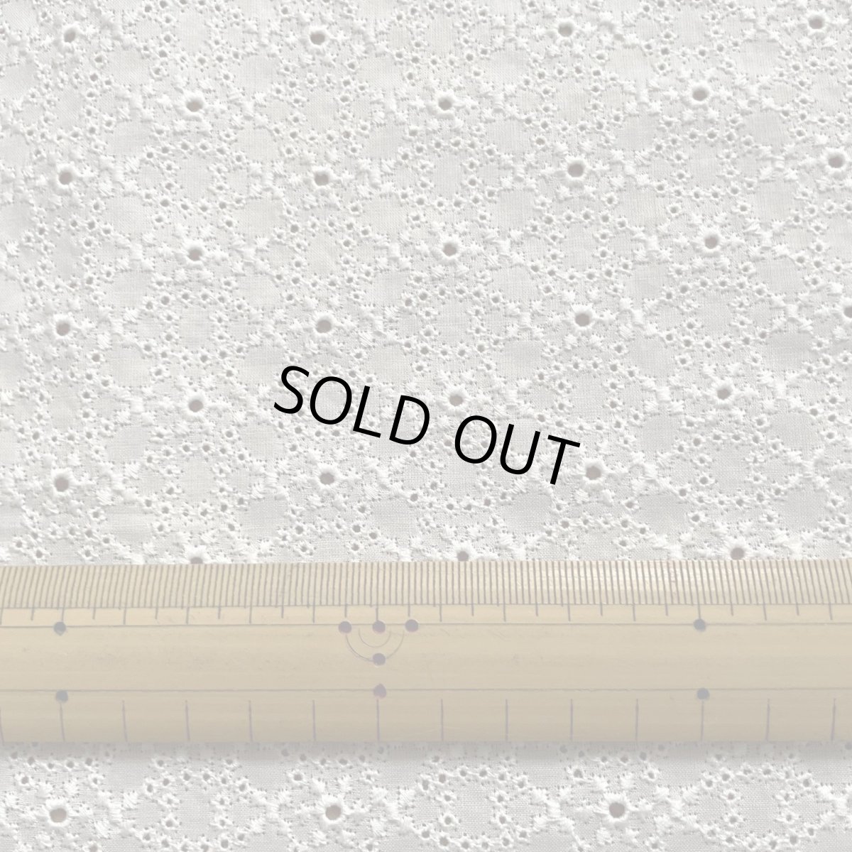 画像5: 【高品質な日本製】約幅110ｃｍ！広幅綿レース　小花柄オフホワイト　3.5m (5)