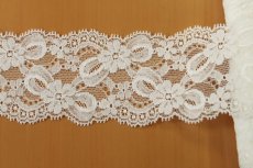 画像4: 【15%off】リバーストレッチレース　オフホワイト　53ｍ!幅5.9cmリボン柄 (4)