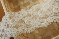 画像5: 【15%off】リバーストレッチレース　オフホワイト　53ｍ!幅5.9cmリボン柄 (5)