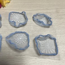 画像2: ８枚セット！幅4ｃｍふわふわお花のモチーフ　ブルー (2)