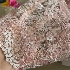 画像4: 【日本製】ラッセルストレッチレース　コーラルピンク　幅17.2cm　薔薇柄　3ｍ巻 (4)