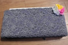 画像8: 【日本製】ラッセルストレッチレース　シャドウグレー　幅16.5cmハワイアン薔薇柄　5ｍ巻 (8)