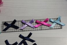 画像2: 【1点限り】33個セット！幅4cmリボンモチーフ　ピンク、ネイビー、パープル、ターコイズ、ゴールド　ハンドメイドに (2)