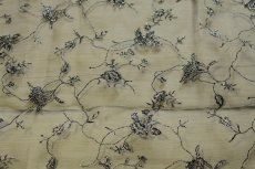 画像2: 【日本製】刺繍レース生地　約45cm×約80cｍ　薔薇柄　ブラックシルバー (2)