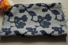 画像1: 【日本製】刺繍レース生地　約25cm×約50cｍ　ボタニカル柄　グレーネイビー (1)