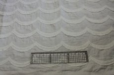 画像2: 2重ガーゼ　スカラ柄　オフホワイト　25ｃｍ×50ｃｍ (2)