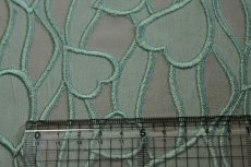 画像3: 【日本製】ハート柄刺繍レース　ペパーミントグリーン　40cm×40ｃｍ (3)
