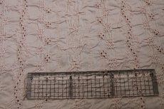 画像5: 【日本製】3色花柄シャーリング刺繍レース　オフホワイト、ピンク　ブラック　約計2.4ｍ (5)