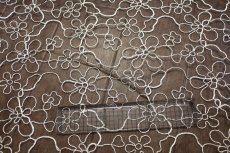 画像7: 2色　花柄コード使い刺繍レース　計1.5ｍ　アイボリー黒 (7)