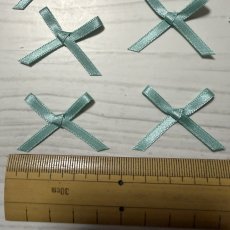 画像2: 15個セット！幅4cmリボンモチーフ　ミントグリーン　ハンドメイドに (2)