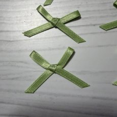画像4: 15個セット！幅4cmリボンモチーフ　若草色　ハンドメイドに (4)